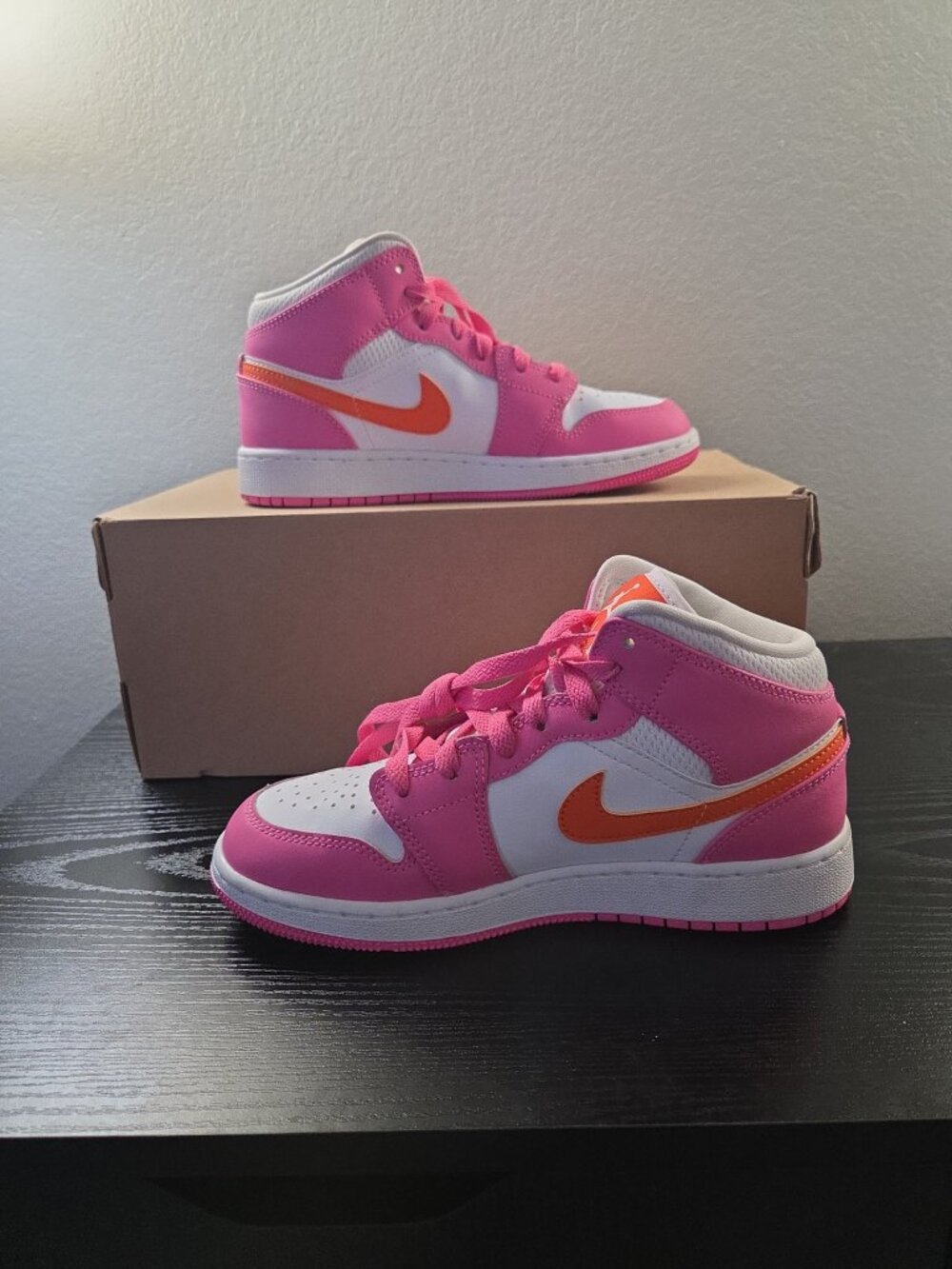 Nike Air Jordan 1 Mid GS Pink White Orange Size 4Y